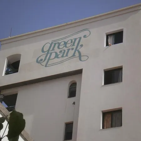 Ξενοδοχείο με διαμερίσματα Park