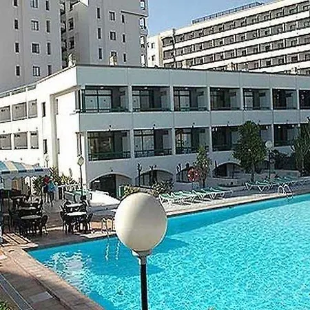 Park Aparthotel 2*