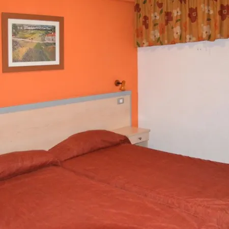 Aparthotel Park 2*