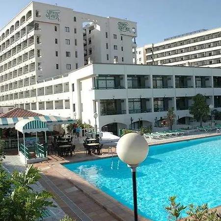 Aparthotel Park 2*